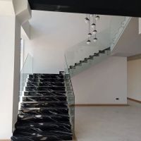 15 MẪU CẦU THANG ĐÁ HOA CƯƠNG ĐƯỢC ƯU CHUỘNG NHẤT